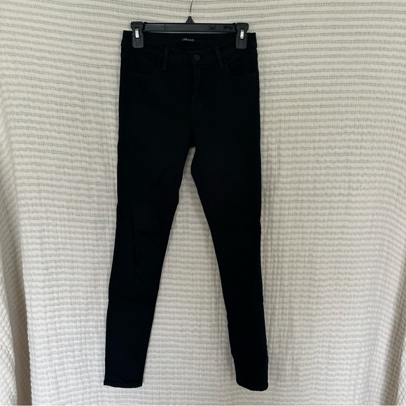 J Brand 620 Mid Rise Super Skinny Seriously Black Denim - Picture 2 of 10